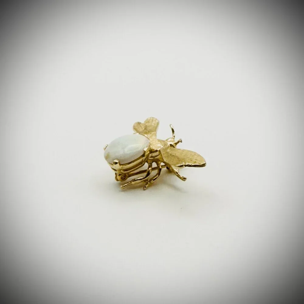 Engel Brothers 14K Gold Opal Bee Brooch Vintage Figural Pin 3g